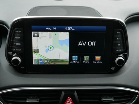 Used 2020 Hyundai Santa Fe Limited AWD/4WD image 22