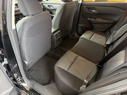 Used 2024 Nissan Rogue SV FWD image 29