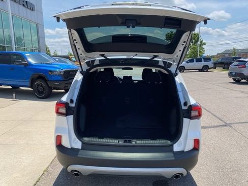 Used 2025 Ford Escape Active FWD image 24