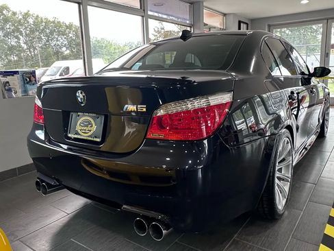 Used 2008 BMW M5 image 4