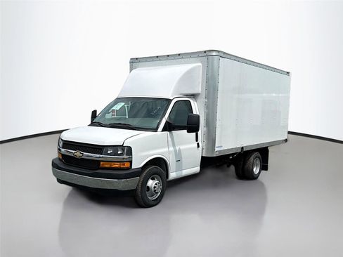 New 2024 Chevrolet Express 3500 w/ Power Convenience Package RWD image 3