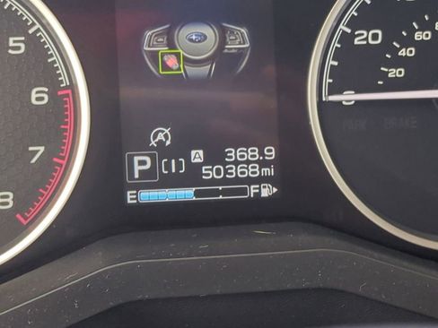 Used 2020 Subaru Forester Premium image 36