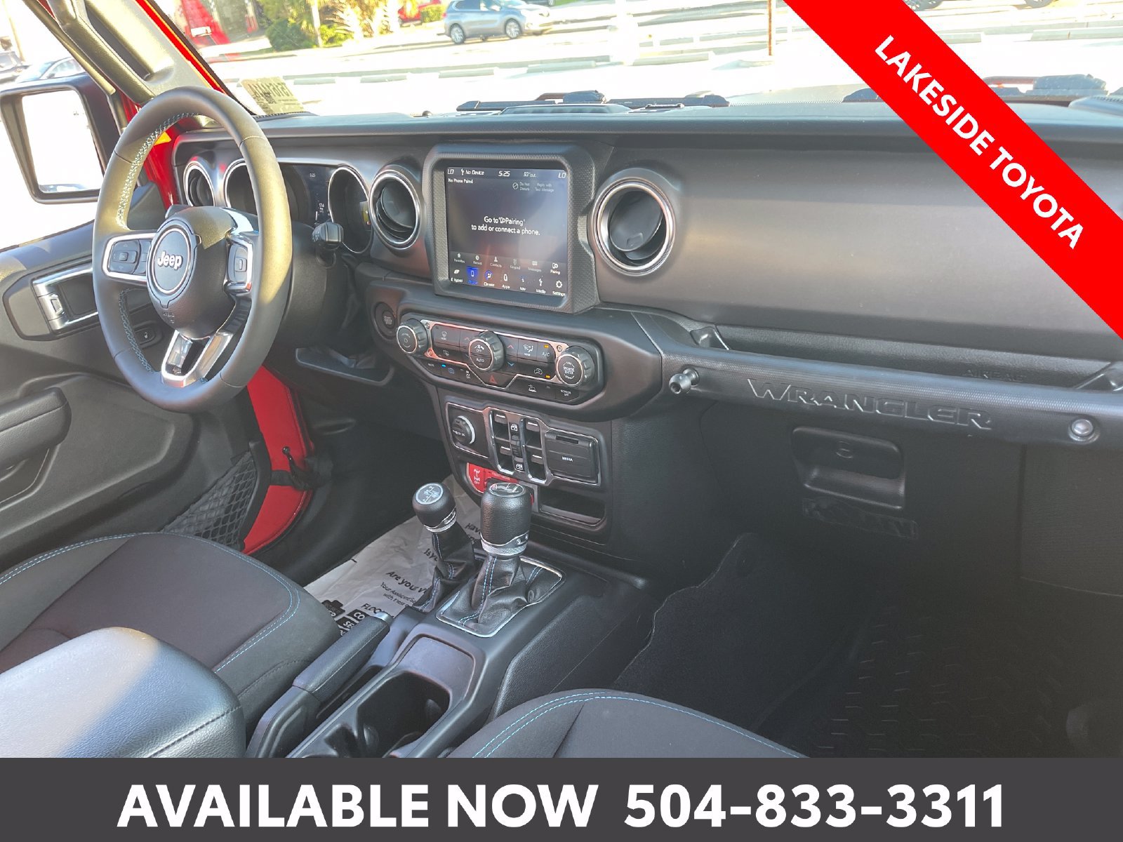 Used 2023 Jeep Wrangler Unlimited Rubicon 4xe AWD/4WD image 15