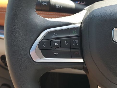 Used 2023 Jeep Compass Limited w/ Elite Group image 23