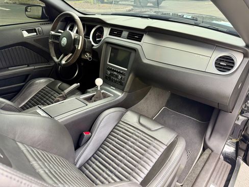 Used 2012 Ford Mustang Shelby GT500 w/ SVT Performance Pkg image 44