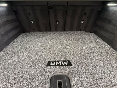 Used 2023 BMW XM AWD/4WD image 15