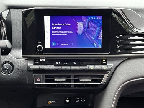 Used 2025 Toyota Camry LE image 15