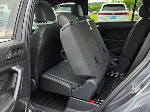 Certified 2023 Volkswagen Tiguan SE R-Line FWD image 51