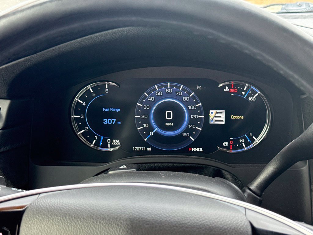 Used 2020 Cadillac Escalade Luxury RWD image 26