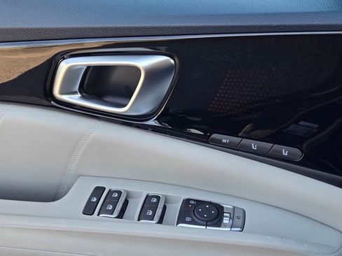 New 2026 Kia Carnival SX Prestige FWD image 18