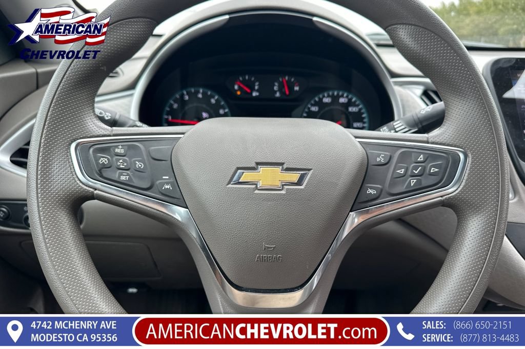 Used 2025 Chevrolet Malibu LT FWD image 31