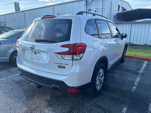 Used 2020 Subaru Forester w/ Alloy Wheel Package AWD/4WD image 7