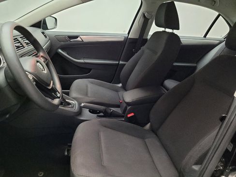 Used 2015 Volkswagen Jetta SE FWD image 17