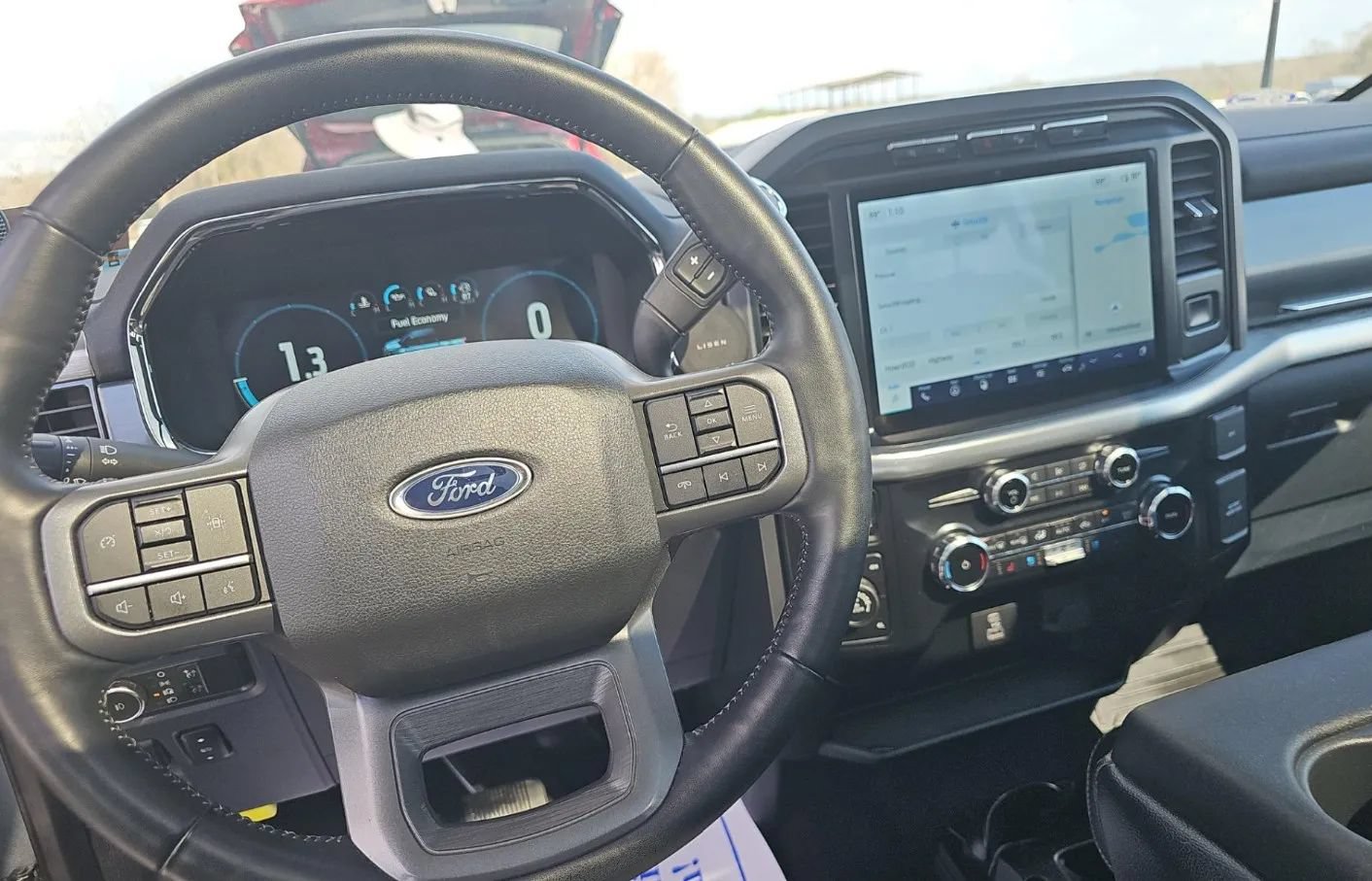 Used 2022 Ford F150 Lariat AWD/4WD image 36