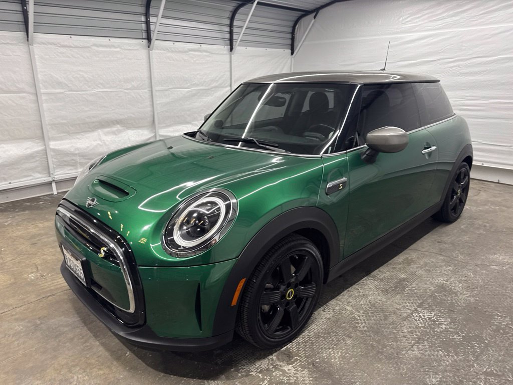 Used 2024 MINI Cooper SE FWD image 3