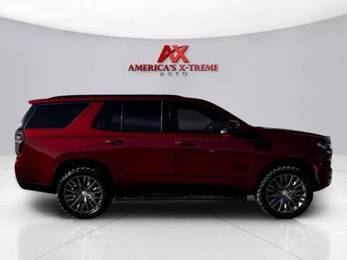 Used 2023 Chevrolet Tahoe Z71 w/ Luxury Package AWD/4WD image 7
