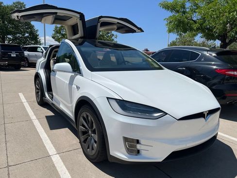 Used 2018 Tesla Model X P100D AWD/4WD image 3
