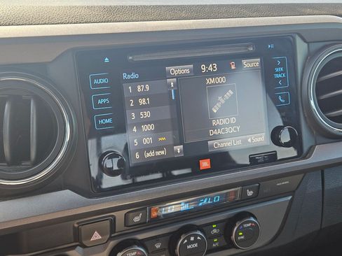 Used 2019 Toyota Tacoma TRD Pro w/ Desert Air Intake Package AWD/4WD image 19
