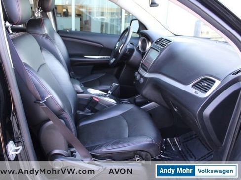 Used 2014 Dodge Journey R/T image 19