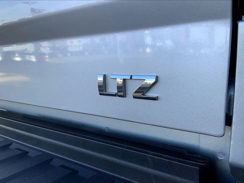 Used 2019 Chevrolet Silverado 2500 LTZ w/ Duramax Plus Package image 7