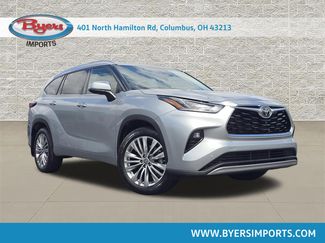 Used 2024 Toyota Highlander Platinum AWD/4WD 360° Tour