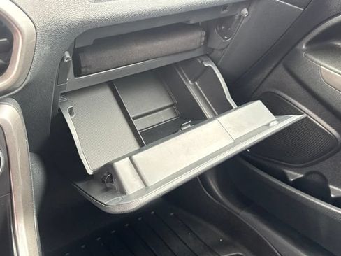 Used 2019 Ford EcoSport SE FWD image 25