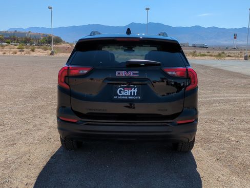 Used 2021 GMC Terrain SLT w/ Elevation Edition AWD/4WD image 4