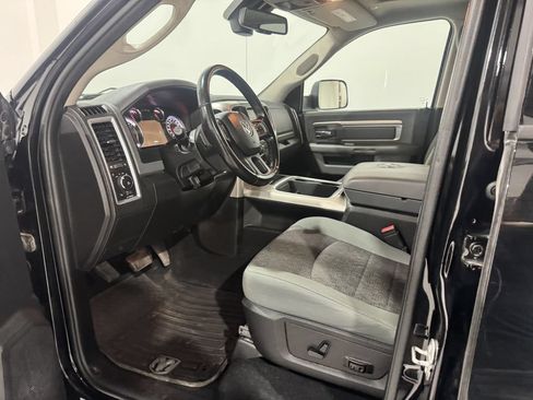 Used 2020 RAM 1500 Warlock AWD/4WD image 15