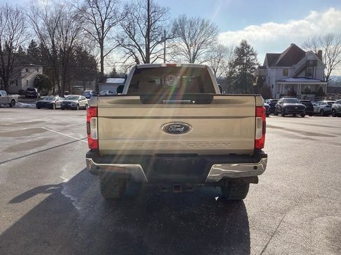 Used 2017 Ford F250 Lariat w/ Tow Technology Bundle image 6