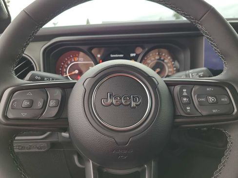 New 2026 Jeep Gladiator Mojave image 23