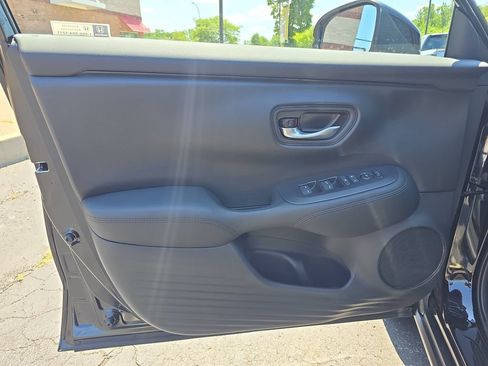 New 2027 Honda HR-V LX image 7