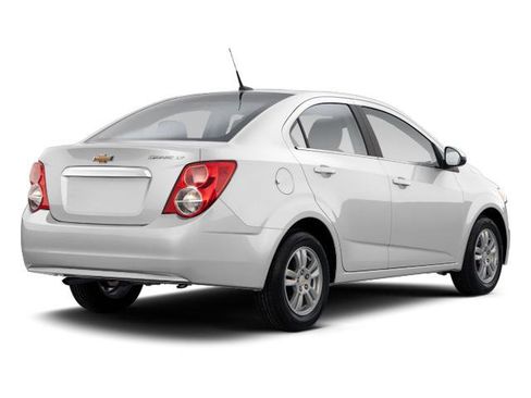 Used 2012 Chevrolet Sonic LT FWD image 4