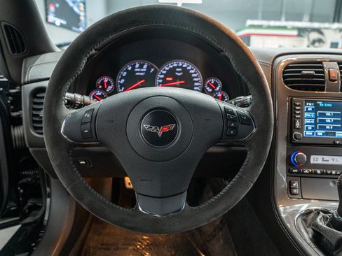 Used 2009 Chevrolet Corvette ZR1 w/ Preferred Equipment Group RWD image 14