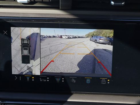 Used 2023 GMC Sierra 1500 AT4X w/ AT4X AEV Edition image 12