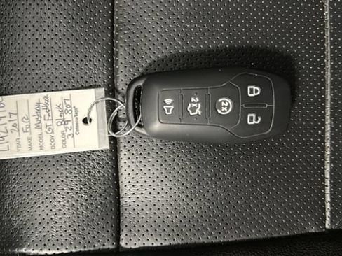 Used 2017 Ford Mustang GT Premium w/ Equipment Group 401A RWD image 31