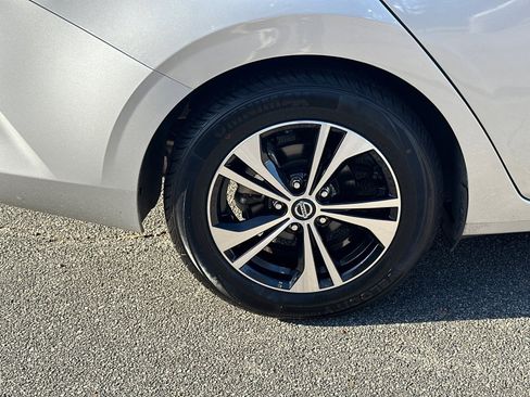 Used 2023 Nissan Sentra SV image 17