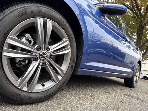 Used 2022 Volkswagen Jetta SE image 12