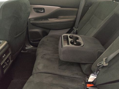 Used 2020 Nissan Murano S w/ Technology Package image 18