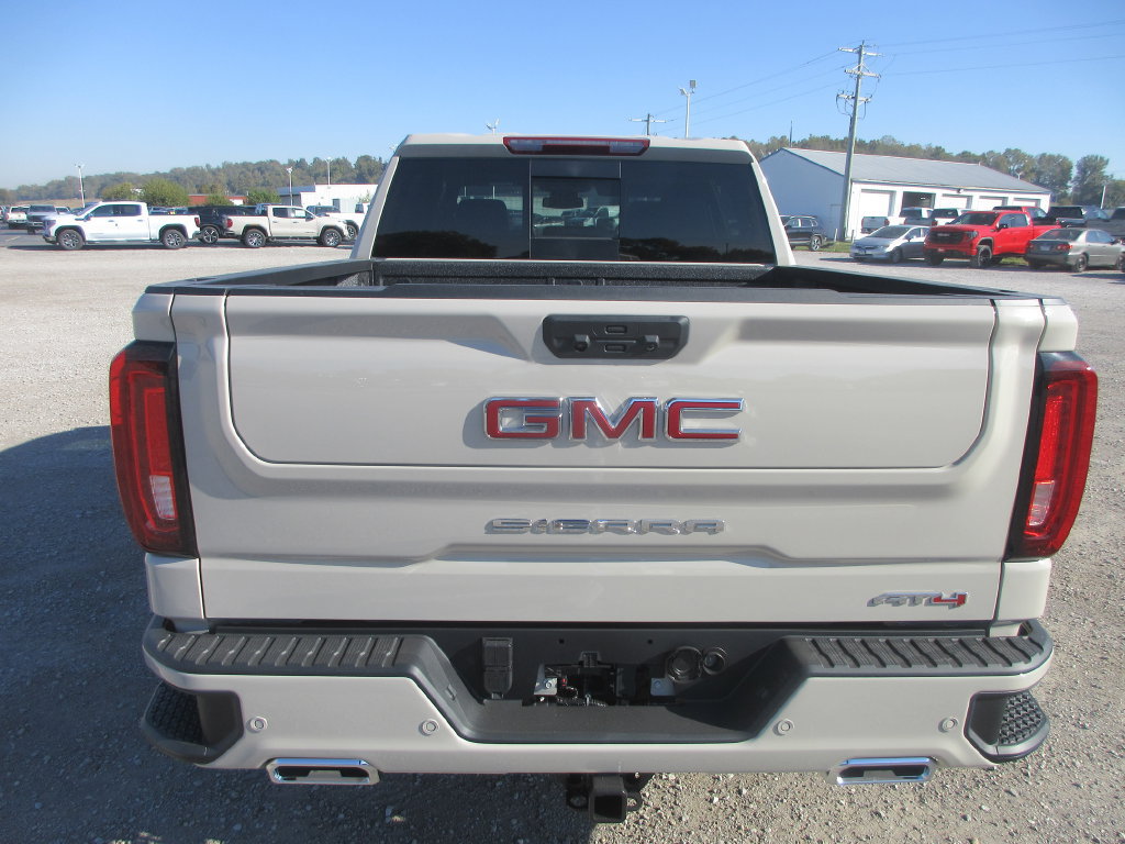 New 2026 GMC Sierra 1500 AT4 w/ AT4 Premium Package AWD/4WD image 5