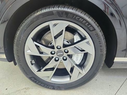 Used 2025 Genesis Electrified GV70 Advanced w/ Prestige Package image 64