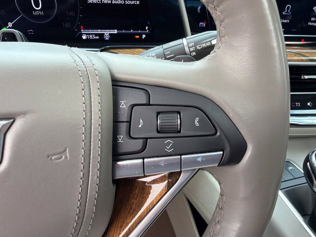 Used 2022 Cadillac Escalade ESV Sport Platinum AWD/4WD image 75