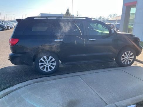 Used 2015 Toyota Sequoia Platinum image 5