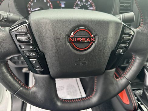 Used 2023 Nissan Frontier PRO-4X w/ Pro Convenience Package AWD/4WD image 24