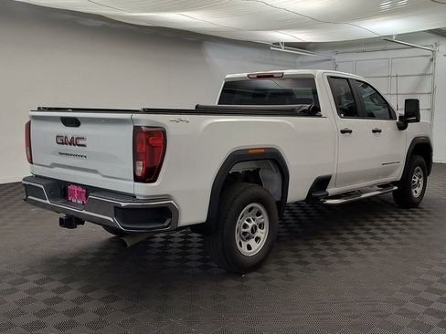 Used 2024 GMC Sierra 2500 Pro w/ Convenience Package image 8