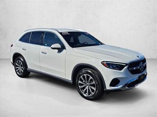 Used 2024 Mercedes-Benz GLC 300 video 3