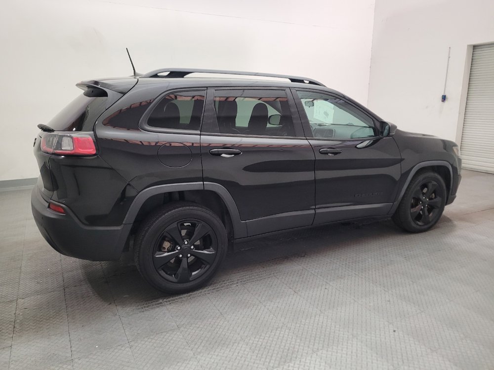 Used 2019 Jeep Cherokee Latitude Plus FWD image 10