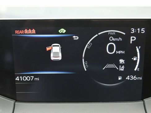 Used 2024 Toyota Prius LE image 20