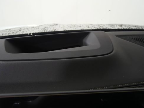 Used 2026 BMW X7 xDrive40i w/ M Sport Package image 22