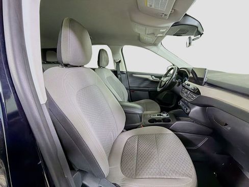 Used 2021 Ford Escape SE w/ SE Sport Appearance Package FWD image 24