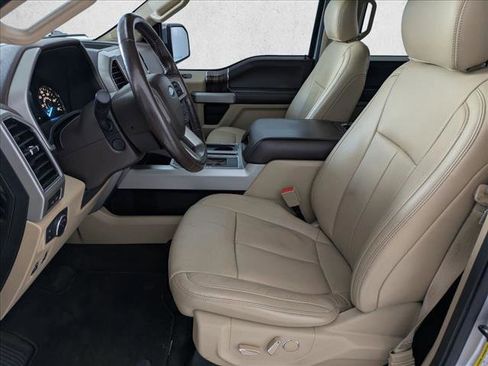 Used 2018 Ford F150 Lariat w/ Equipment Group 502A Luxury image 15